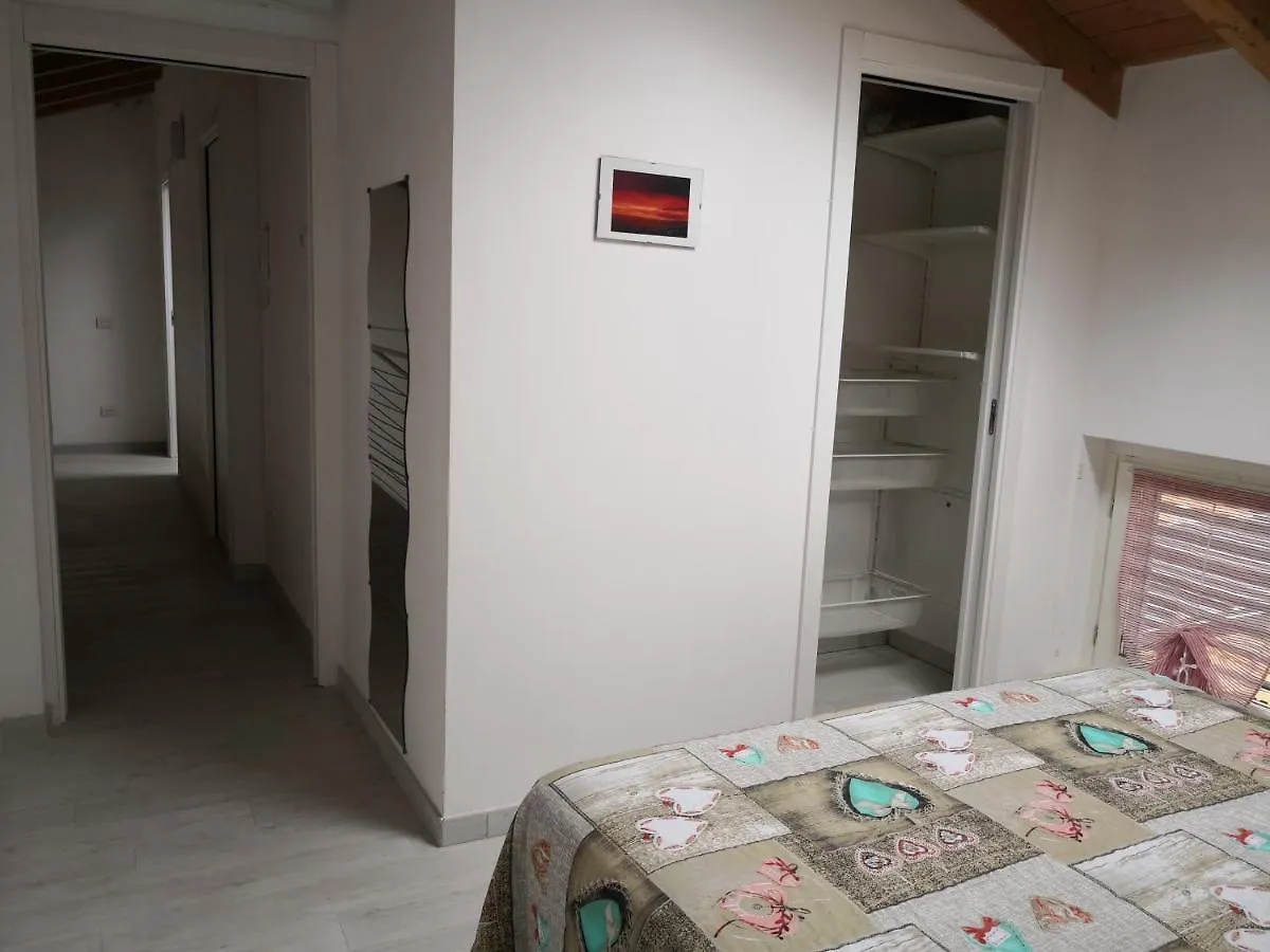 Charme Lake Loft Ispra Apartment