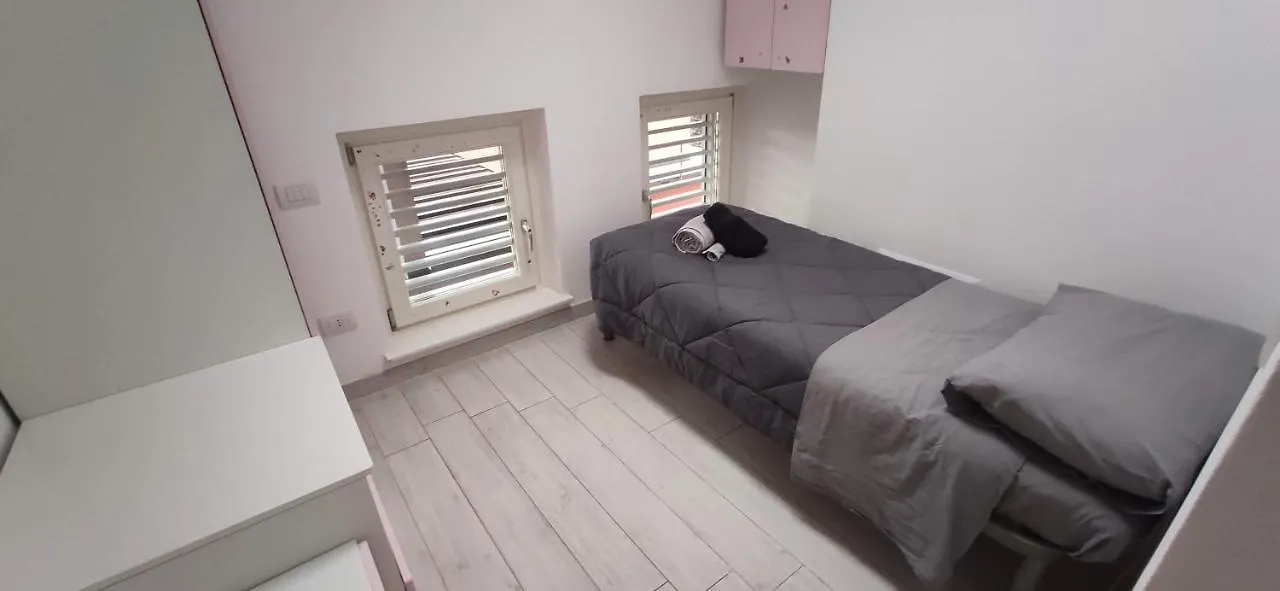 Charme Lake Loft Ispra Apartment